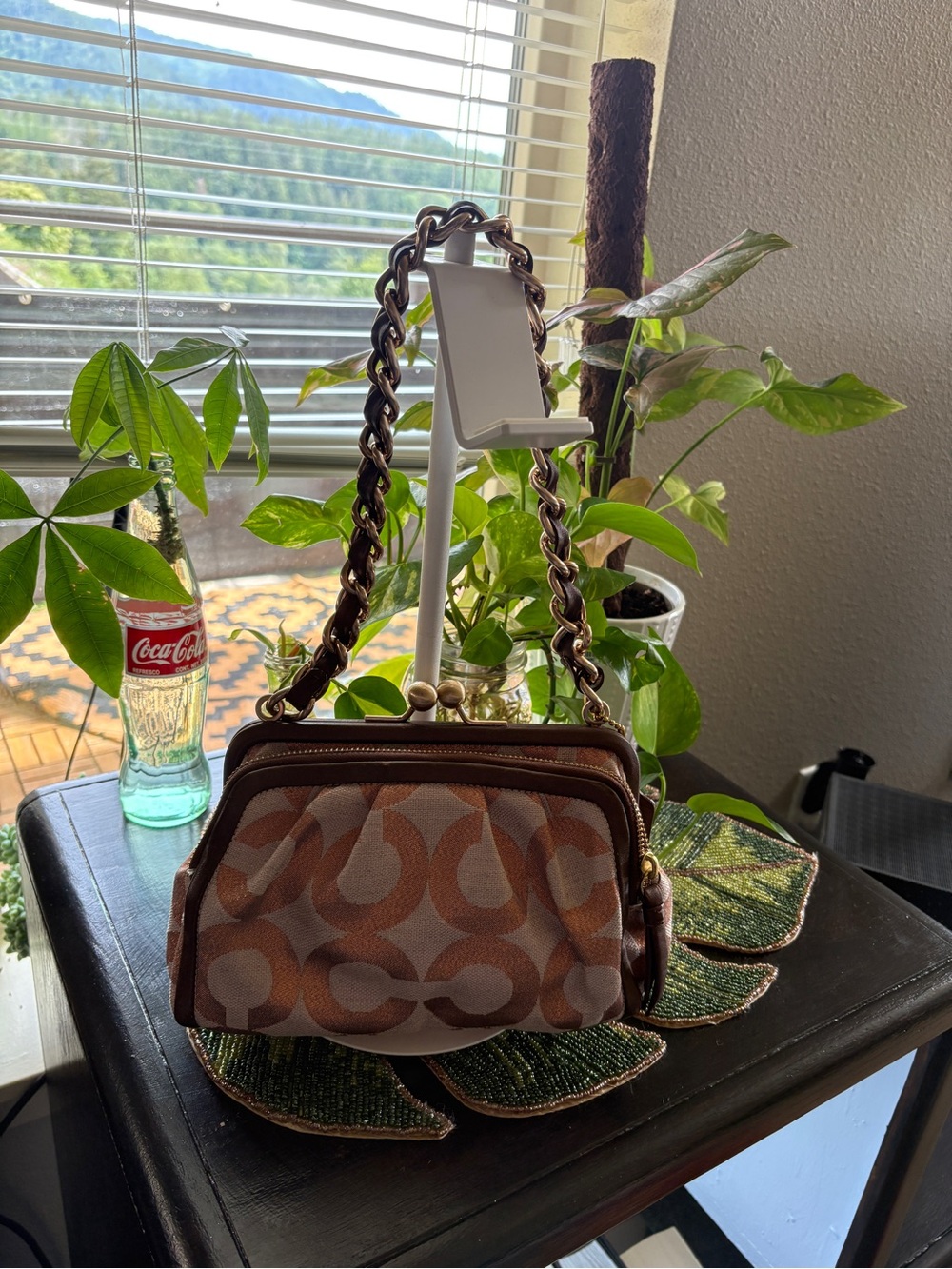 Coach Signature Kiss-Lock Chain Shoulder Bag in Brown/Tan - Picture 2 of 7